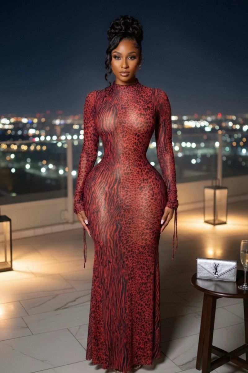 Scarlett Queen Dress (FEW LEFT)